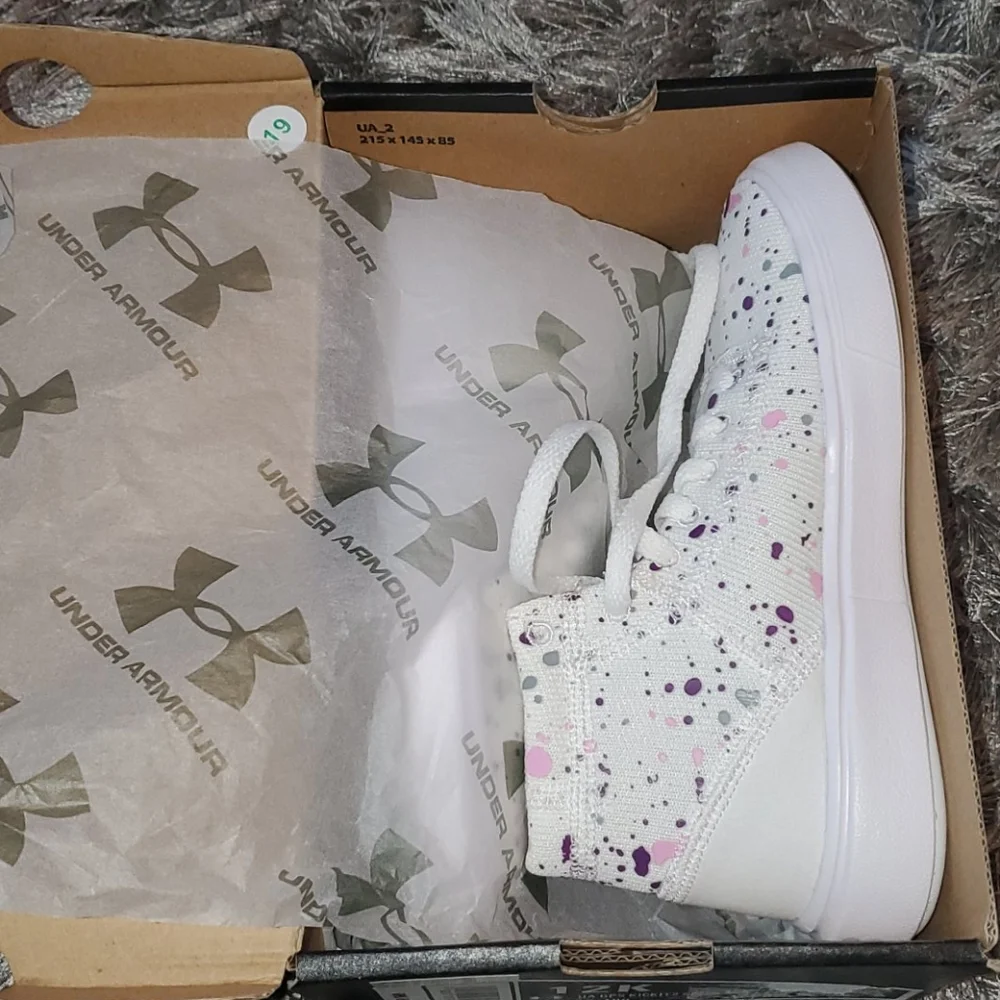 NIB UA Splatter